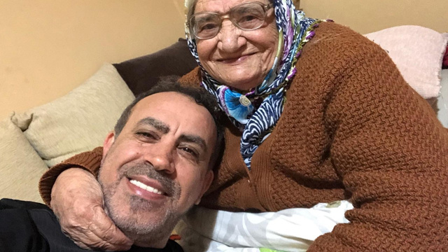 Haluk Levent'in annesi vefat etti