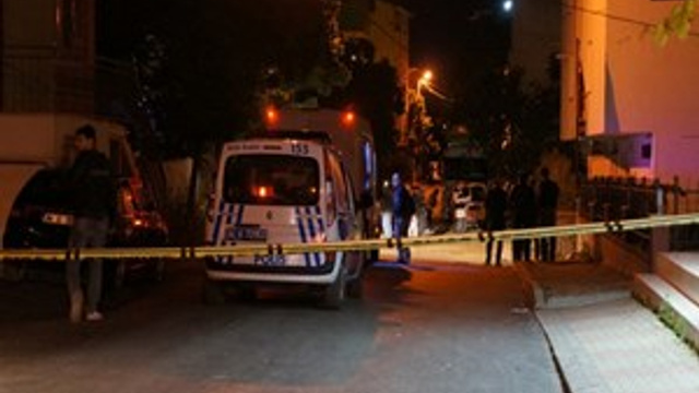 Çekmeköy’de sokağa bırakılan bomba patladı