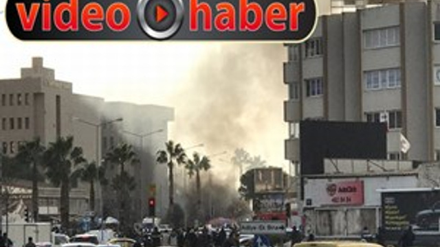 İzmir Adliyesi önünde patlama!