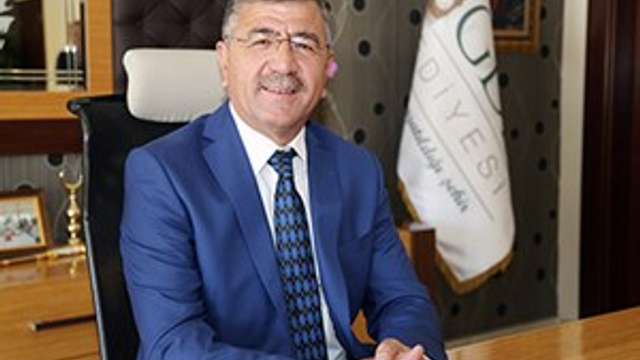 AK Partili Niğde Belediye Başkanı görevinden istifa etti!