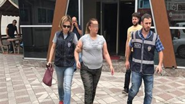 Eskort sitesinden tanışıp buluşmaya gidince!