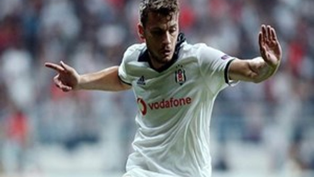 Adem Ljajic’te yırtık şoku!