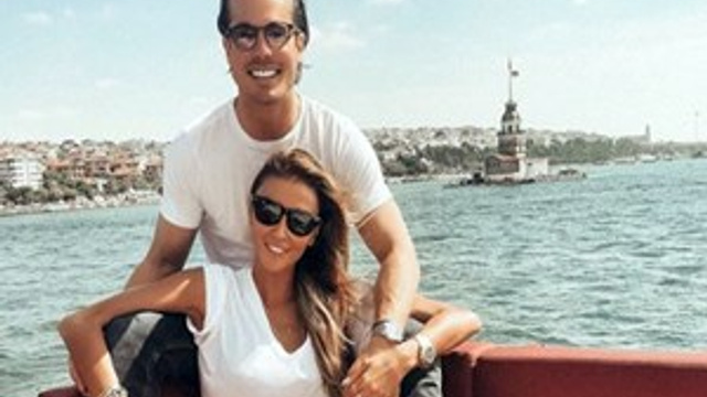 Özge Ulusoy sevgilisinin doğum gününü kutladı