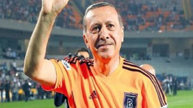 Başkan sahaya iniyor!