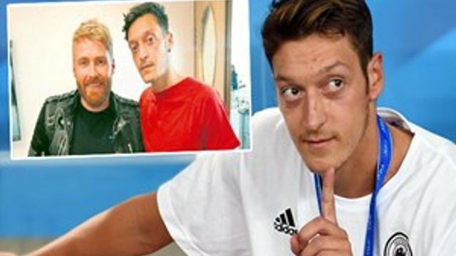 Mesut Özil'i 'mesut' eden gelişme!