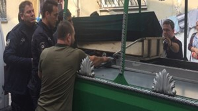 İstanbul'da satırlı koca dehşeti!