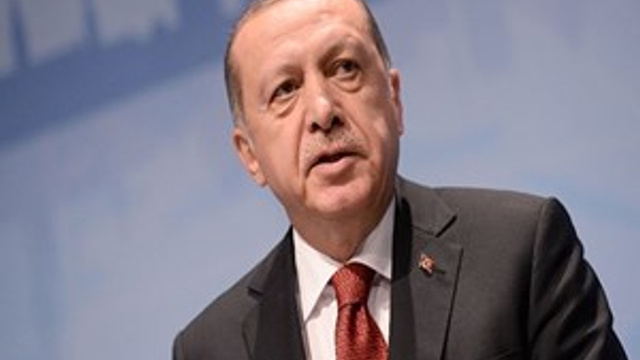 Cumhurbaşkanı Erdoğan: "Şehitlerimizin kanlarını yerde bırakmayacağız"