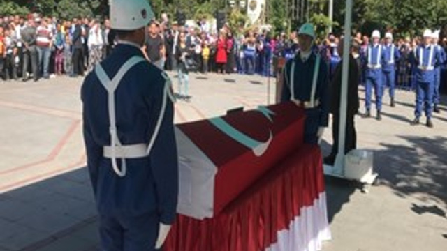 Ispartalı şehide veda