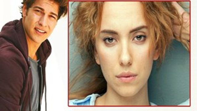 Çağatay Ulusoy - Duygu Sarışın aşkı üçüncü kez bitti!