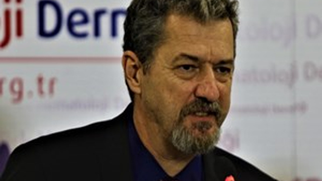 "Kanser tek bir etkenle karşımıza çıkmıyor"