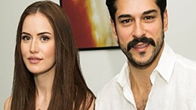 Fahriye Evcen karnını böyle gizledi