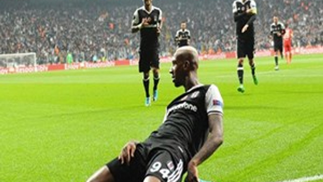 Beşiktaş yönetimi Talisca transferinde izleyeceği yöntemi belirledi
