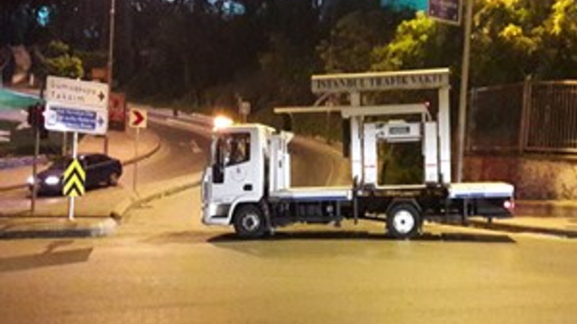 Taksim ve Maltepe Meydanlarına çıkan yollar trafiğe kapatıldı
