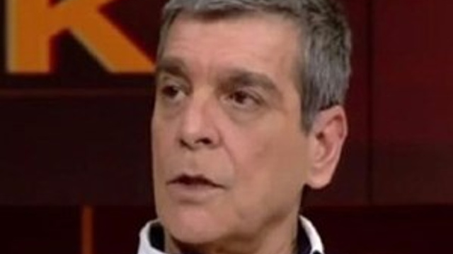 Sacit Aslan yazdı: "İki Soytarının Davası..."