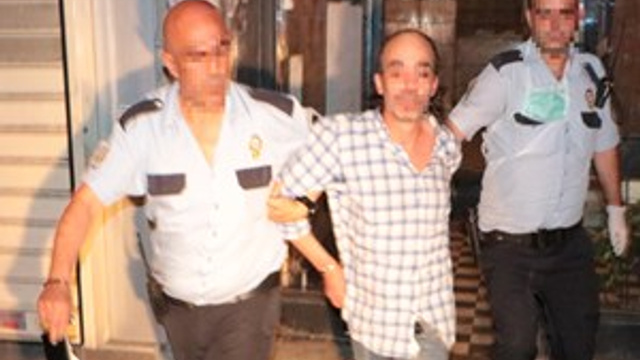 Daireden gelen koku vahşeti ortaya çıkardı