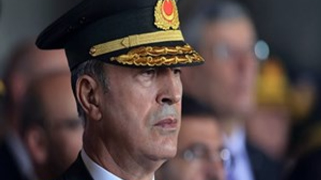 Orgeneral Akar’dan kritik telefon görüşmesi