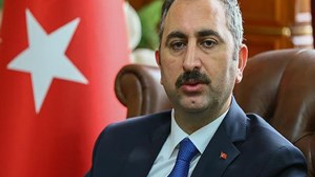 Adalet Bakanı Gül'den FETÖ davaları ile ilgili açıklama