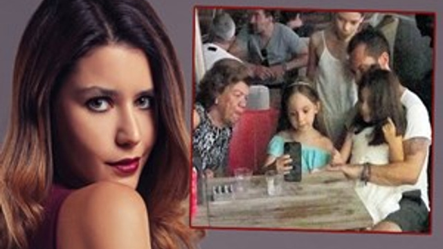 Ozan'ın kızları Beren Saat ile görüntülü konuştu