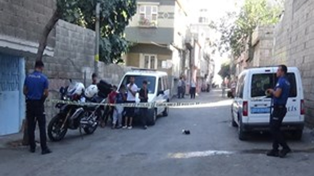 Oyun oynayan çocuklara ateş etti, 1 çocuk öldü!
