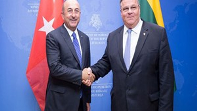 Çavuşoğlu: "Rusya’yla ilişkilerimiz ABD’ye alternatif değil"
