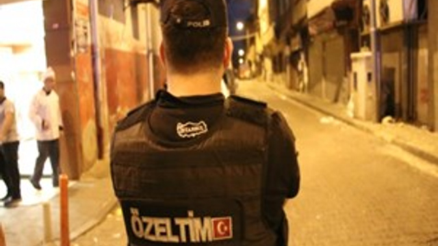 Kağıthane’de şafak vakti narkotik operasyonu