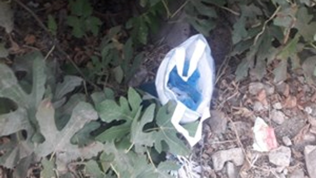 Stadyum tribününde uyuşturucu zulası!