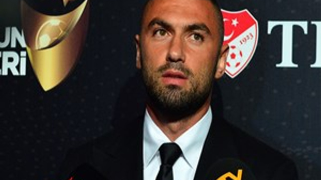 Burak Yılmaz: "Transfer konuları kapandı, gitti"