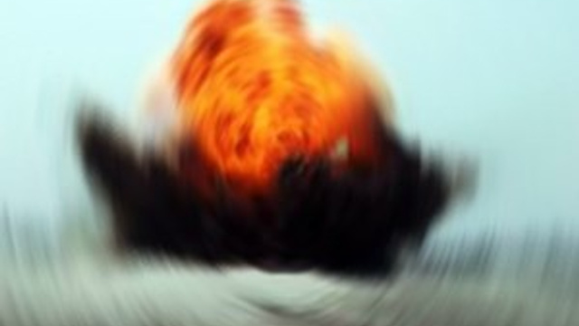 Irak'ta bomba yüklü araçla saldırı!