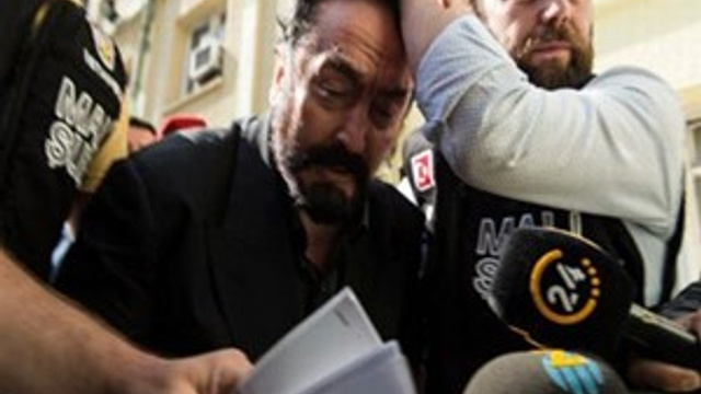 Adnan Oktar örgütünde itiraflar başladı