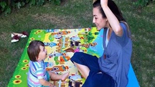 Burcu Kara sevimli oğluyla fotoğraf paylaştı