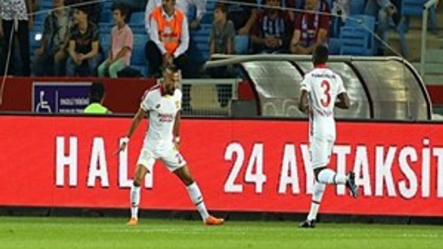 Yasin Öztekin sosyal medyayı salladı