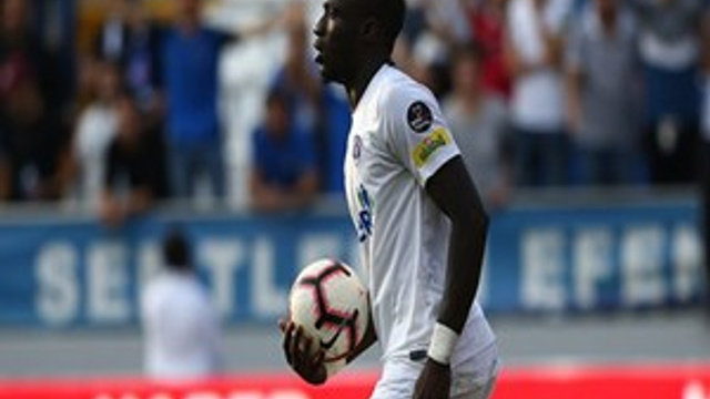 Mbaye Diagne tavan yaptı