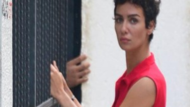 Birce Akalay parmaklıklar ardında ağladı