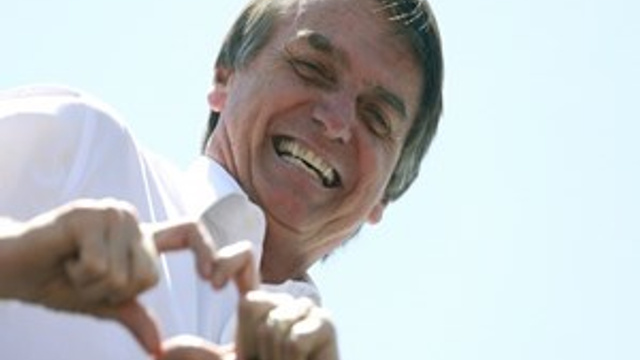 Brezilya devlet başkanı adayı Bolsonaro bıçaklandı!