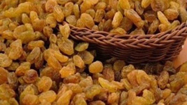 Kuru üzüm, cilt sarkmalarını önlüyor