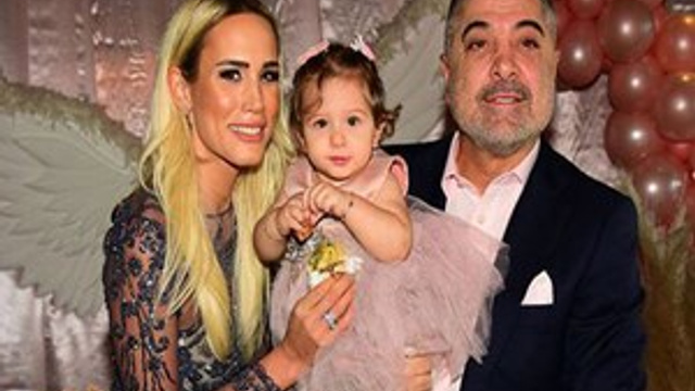 Erdal Acar'ın eşi ve kızı domuz gribine yakalandı