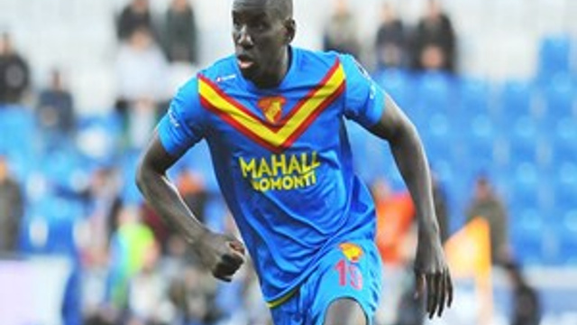 En baba golcü: Demba Ba