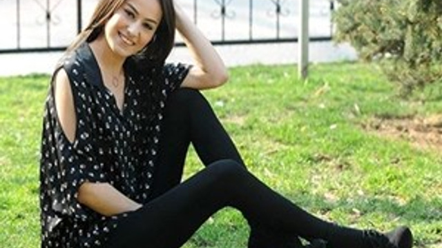 Eski Türkiye Güzeli'nin yatak odasını dinlemişler!
