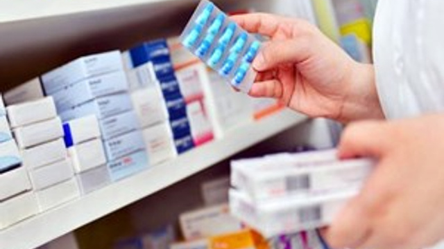 Bilinçsizce alınan antibiyotik yarardan çok zarar veriyor