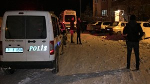 Yaşlı kadın evinde ölü bulundu