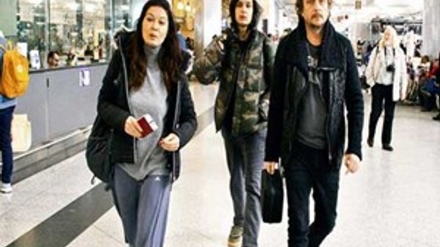 Nurgül Yeşilçay'ın evliliğine oğlundan onay