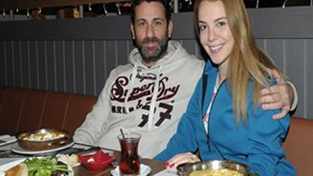 Selen Soyder ve eşinden sürpriz açıklama