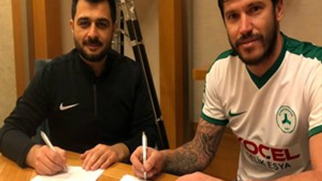 Giresunspor, Cristian Tanase'yi renklerine bağladı