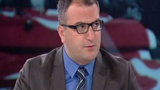 Cem Küçük ameliyata alındı