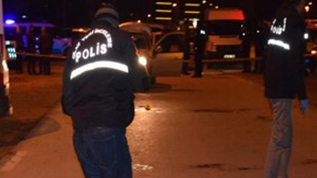 Malatya'da bıçaklı kavga!