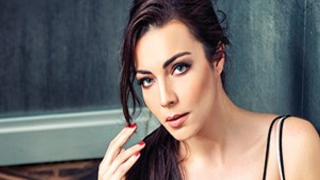 Burcu Kara'dan genç sinemacılara film sözü
