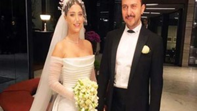Hazal Kaya ve Ali Atay evlendi