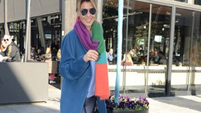 Gülben Ergen'den hem toplantı hem alışveriş