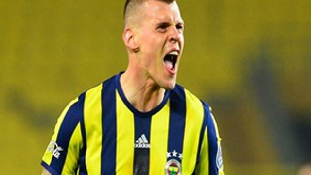 Skrtel Fenerbahçe’de kalmayacak