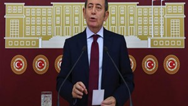 CHP Genel Merkezi'ni sarsan istifa!